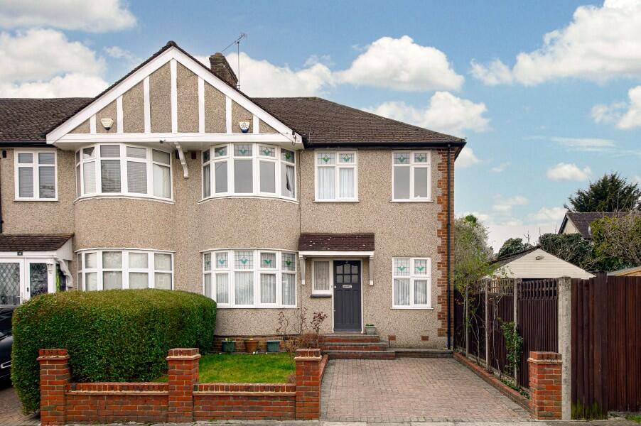 Main image of property: WEIRDALE AVENUE, WHETSTONE, N20