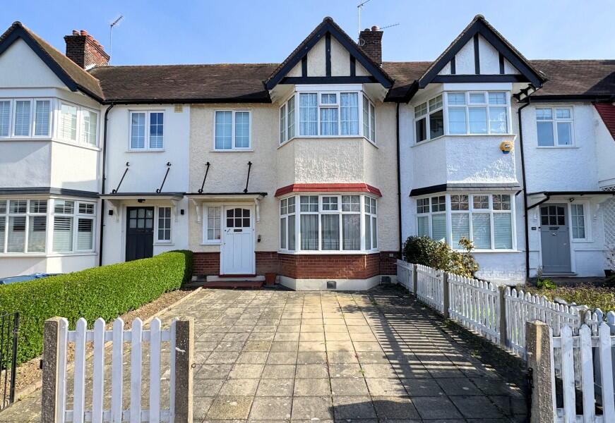 Main image of property: CADOGAN GARDENS, FINCHLEY, N3
