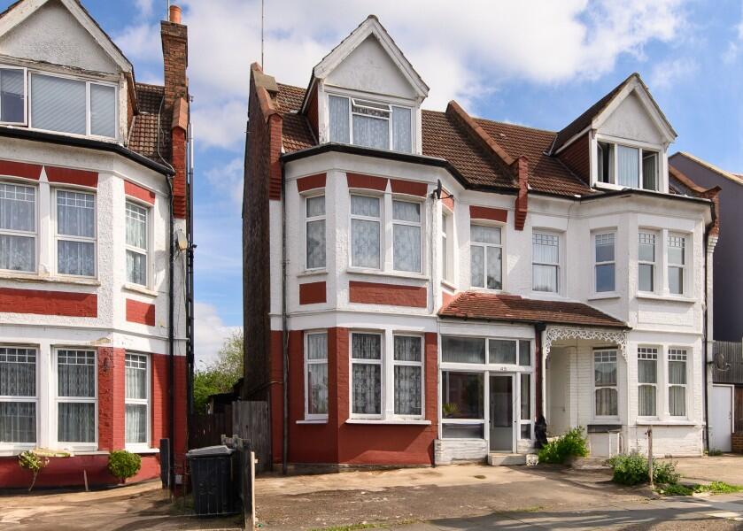 Main image of property: DOLLIS PARK, FINCHLEY, N3
