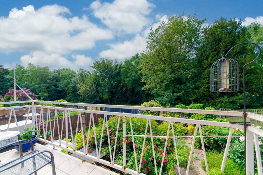 Main image of property: THE RIDGEWAY, MILL HILL VILLAGE, NW& 