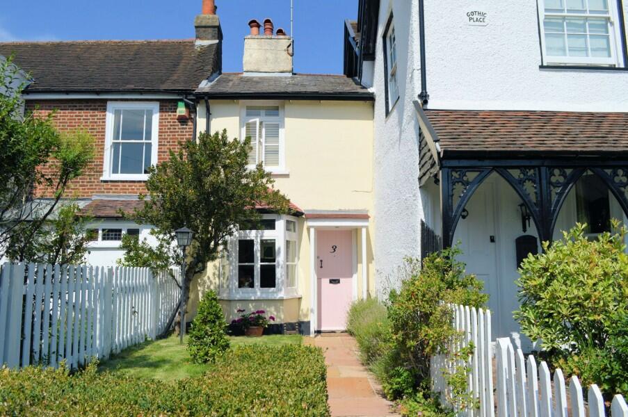 Main image of property: DURY ROAD, BARNET EN5