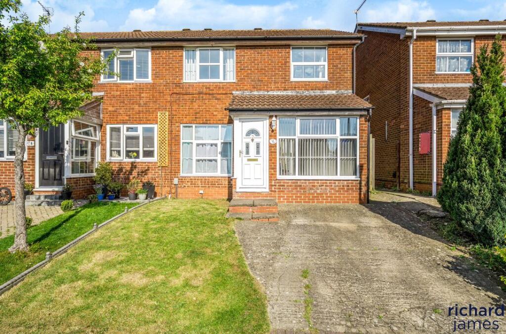 Main image of property: Hopton Close, Freshbrook, Swindon, SN5