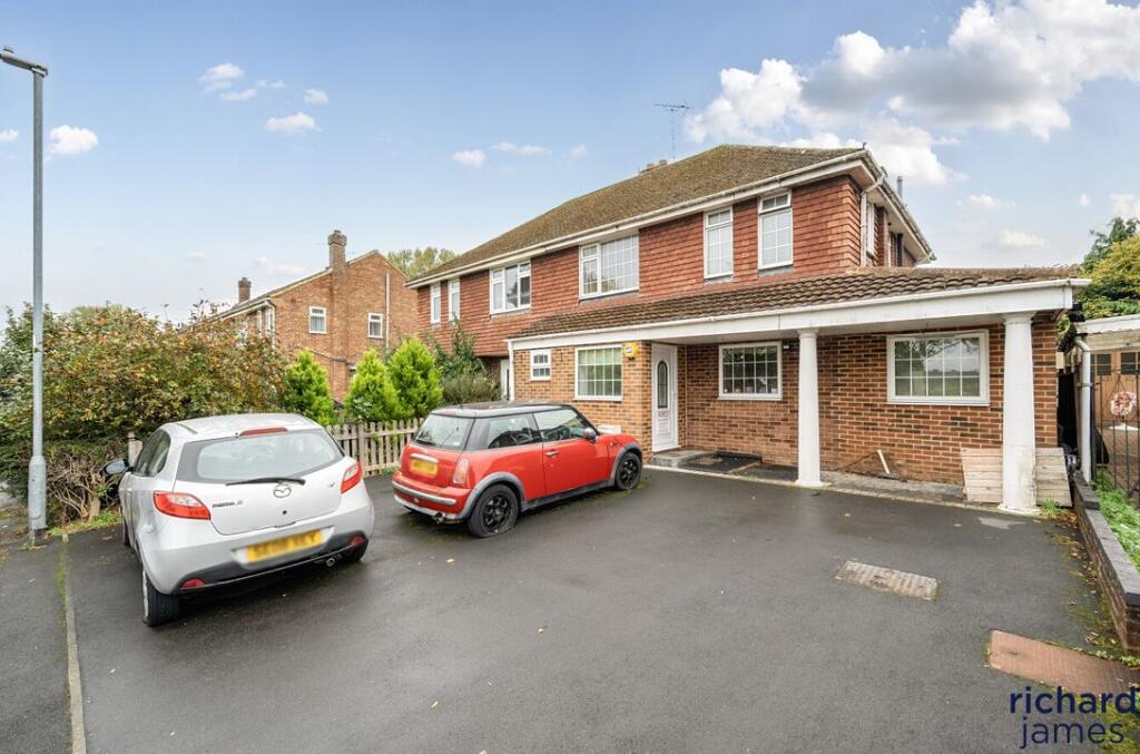 Main image of property: Queens Drive, Swindon, SN3
