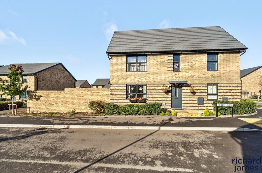 Main image of property: Hodges Close, Swindon, SN1