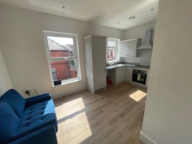 Main image of property: Sandhurst Street, L17