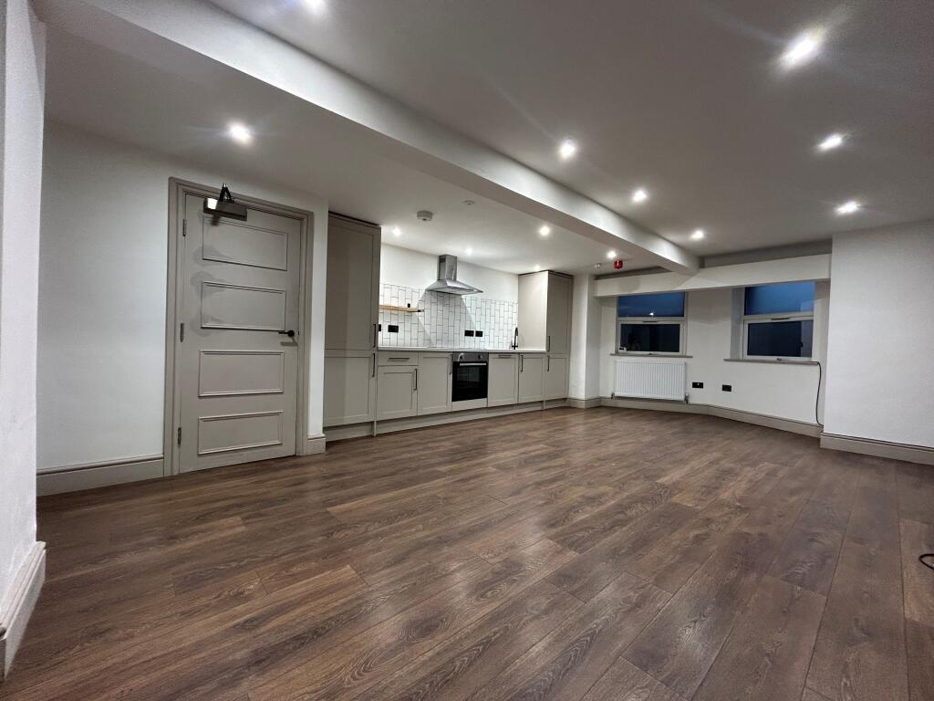 Main image of property: Ullet Road, L8