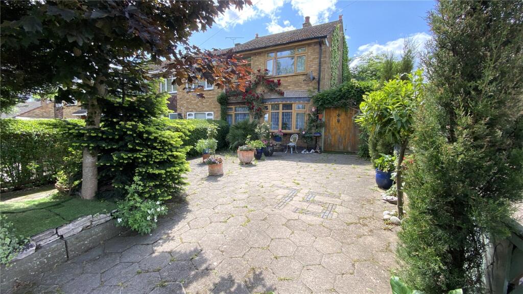 Main image of property: Ash Green Lane, Ash Green, Coventry, West Midlands, CV7