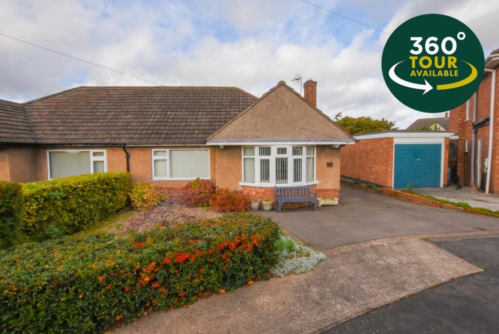2 bedroom semidetached bungalow for sale in Primrose Hill, Oadby