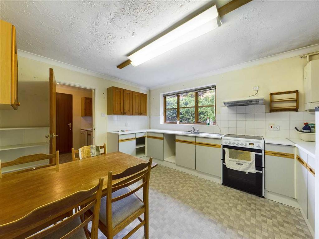 3 bedroom bungalow for sale in Pine Bank, Martlesham Heath, IP5