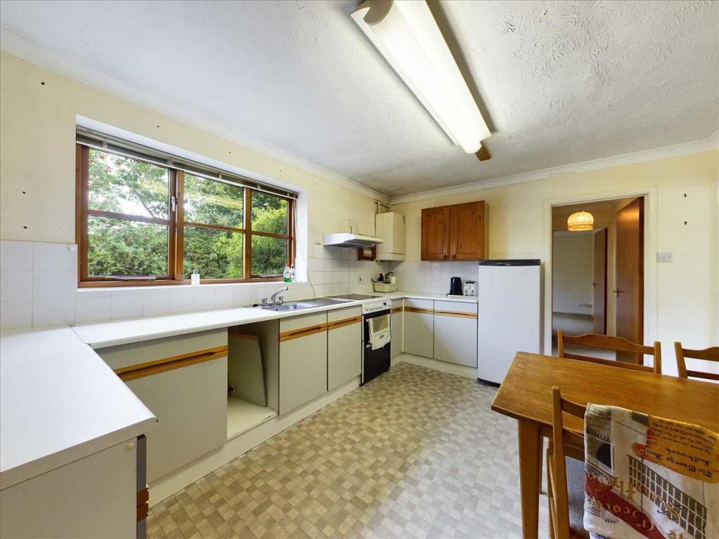 3 bedroom bungalow for sale in Pine Bank, Martlesham Heath, IP5