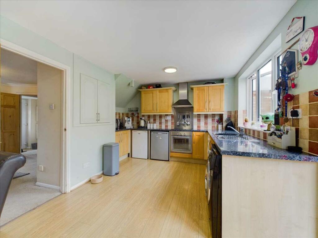 3 bedroom end of terrace house for sale in Coopers Road, Martlesham