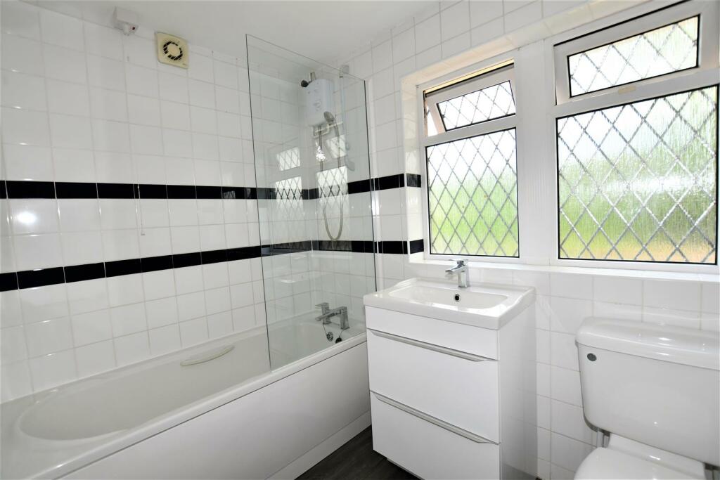 Additional property image - Hamilton Close, Bricket Wood
