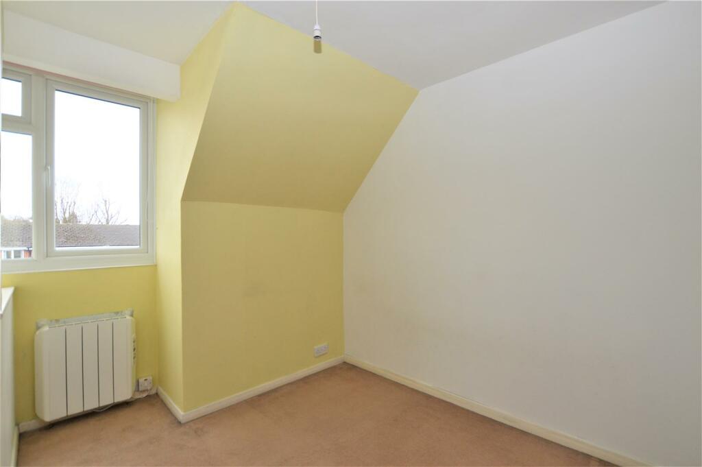 Additional property image - How Wood, Park Street
