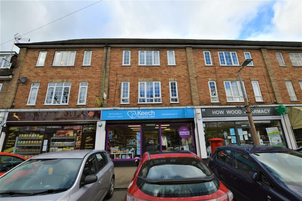 Additional property image - How Wood, Park Street
