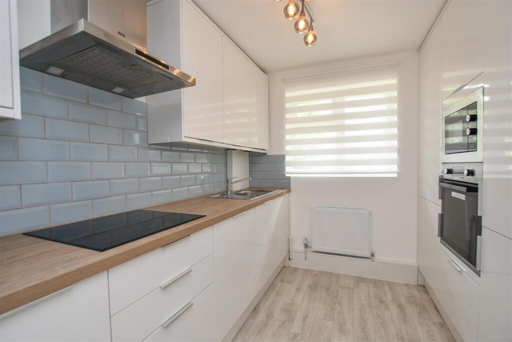 Main image of property: Fairhaven, Park Street Lane, Park Street, St. Albans