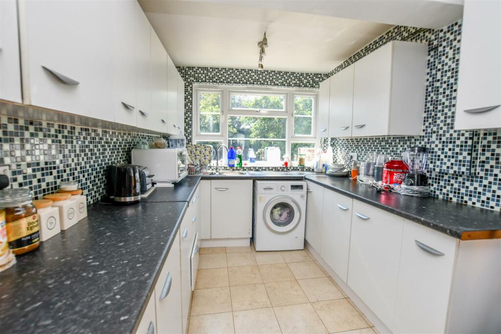 Additional property image - Floral Drive, London Colney, St. Albans
