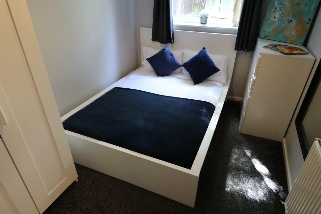 Additional property image - Hayes Park, Chester, Cheshire, CH1