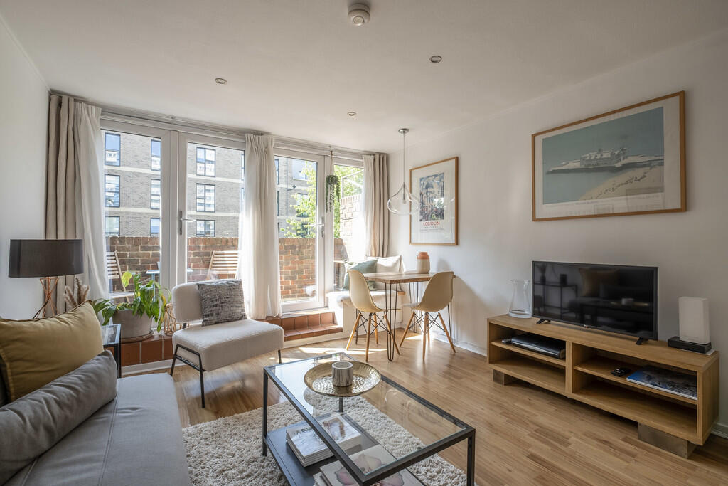 Main image of property: Camberwell Road, Camberwell, SE5