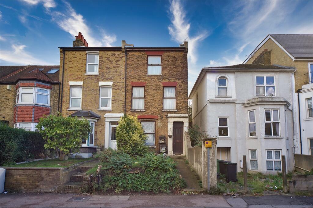 Additional property image - Wrotham Road, Gravesend, Kent, DA11