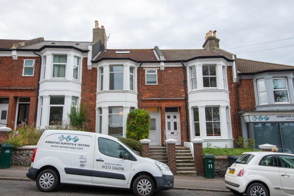 6 bedroom terraced house for rent in Upper Hollingdean Road, Brighton, East Sussex, BN1
