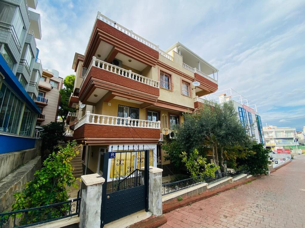 Main image of property: Aydin, Didim, Altinkum