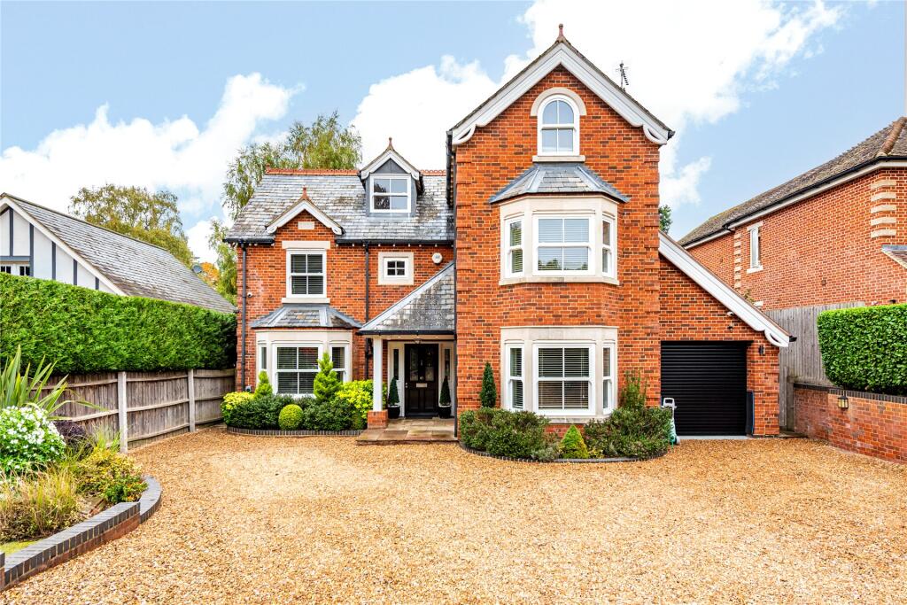 Main image of property: Mentone Avenue, Aspley Guise, Bedfordshire, MK17