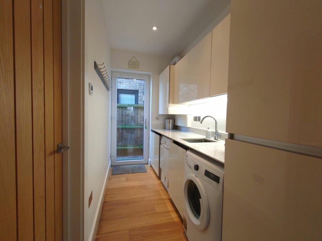 Additional property image - Darnet Road, Tollesbury, Maldon, CM9 8XG