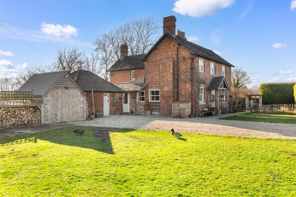 Main image of property: Hinton-On-The-Green, Evesham