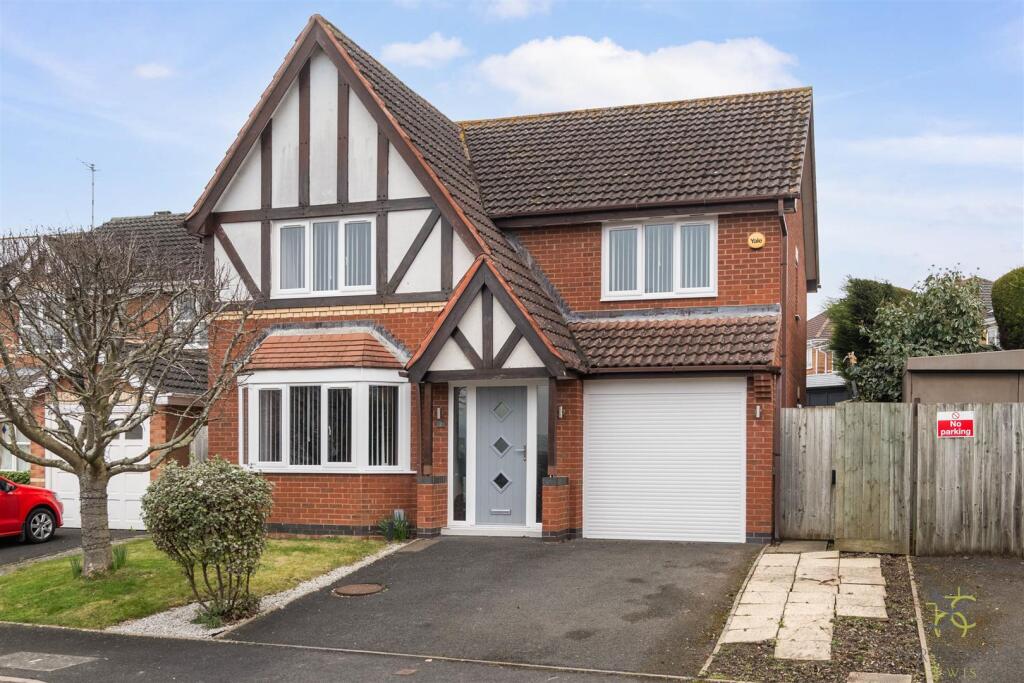 Main image of property: Emes Close, Pershore