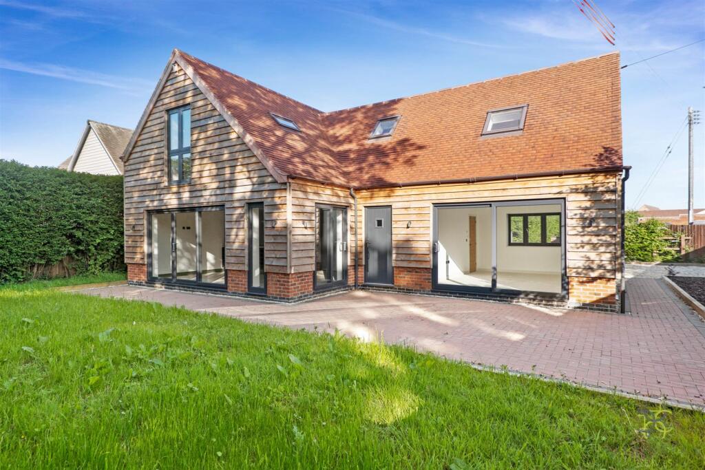 Main image of property: Merriman Close, Stoulton, Worcester