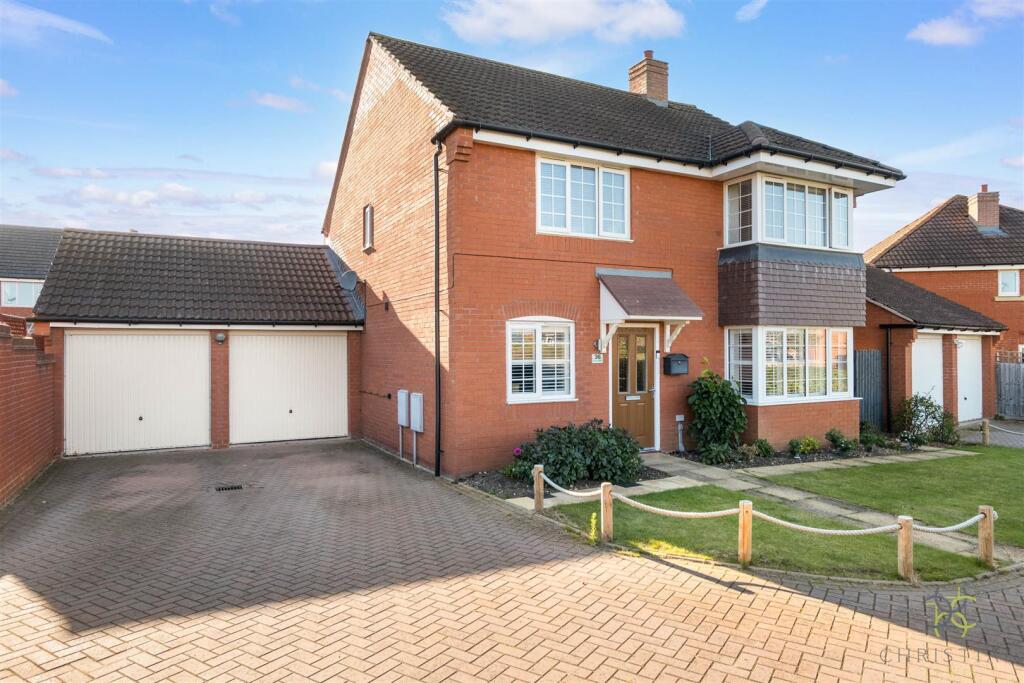 Main image of property: Crump Way, Evesham