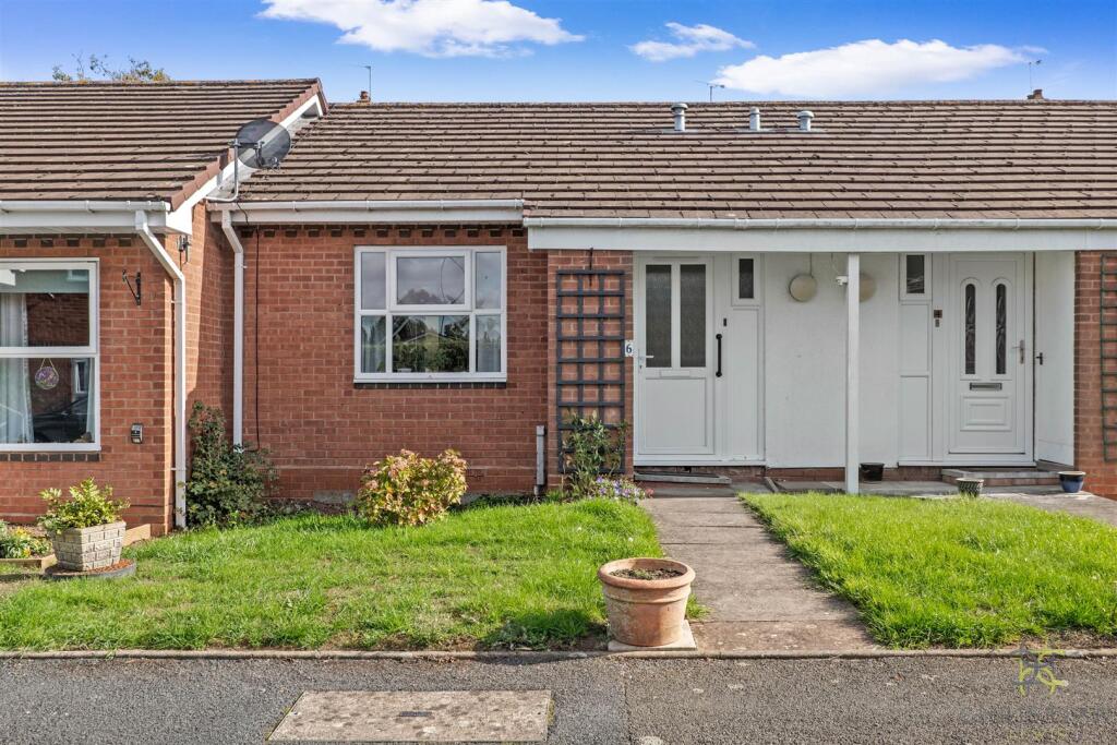 Main image of property: Burford Gardens, Evesham