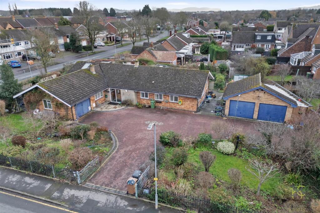 Main image of property: Durcott Road, Evesham