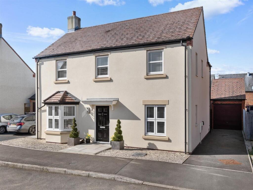 Main image of property: Fothersway Close, Badsey, Evesham