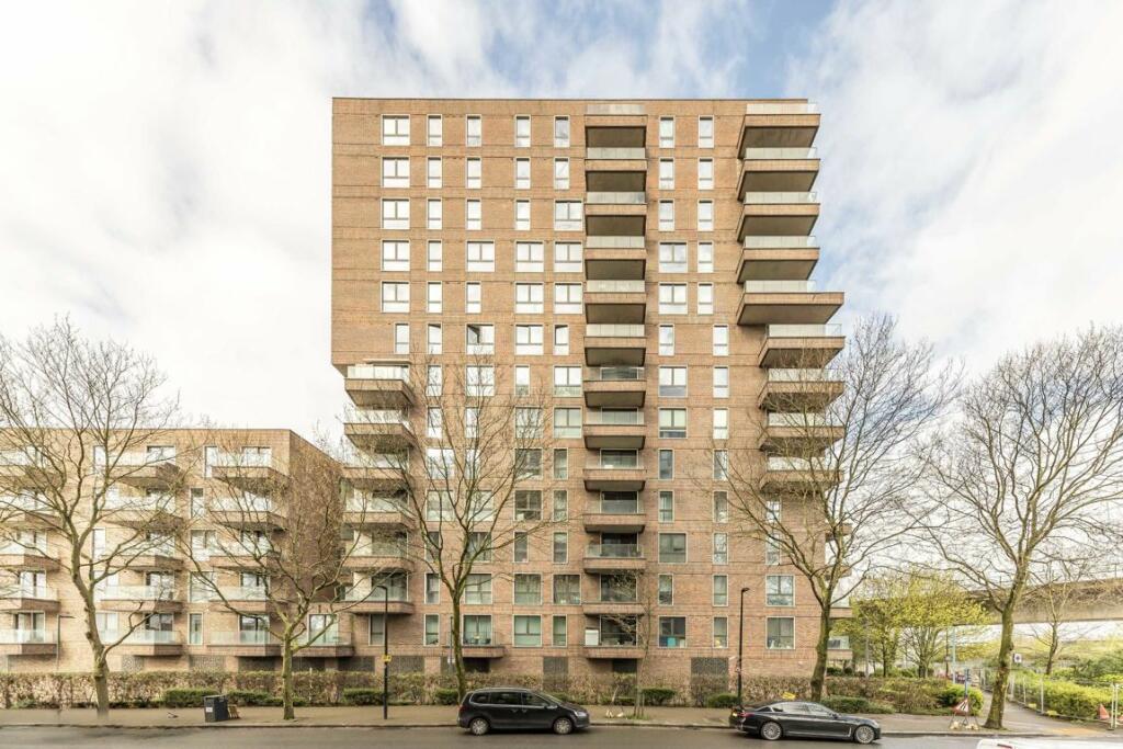 1 bedroom flat for rent in Agnes George Walk, Agnes George Walk, E16