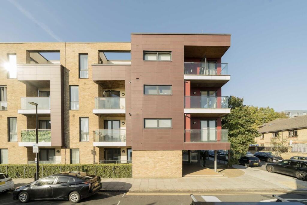 Main image of property: Annabel Close, Canary Wharf