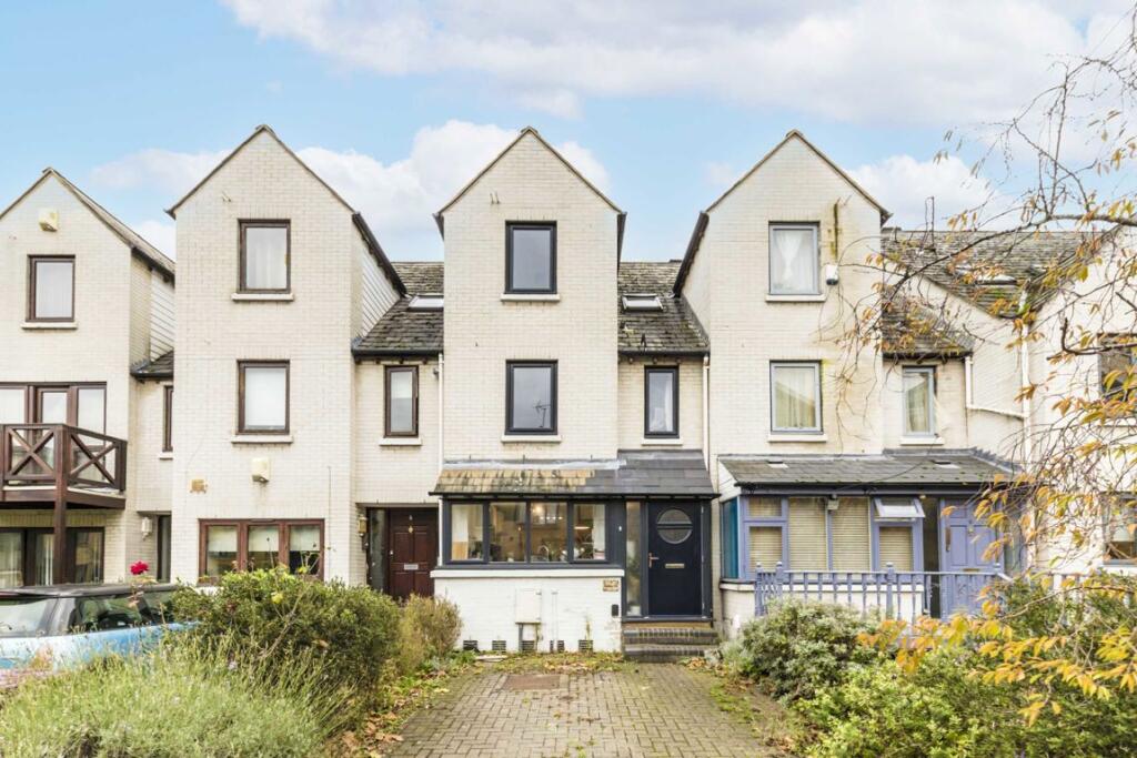 Main image of property: Rainbow Avenue, Canary Wharf