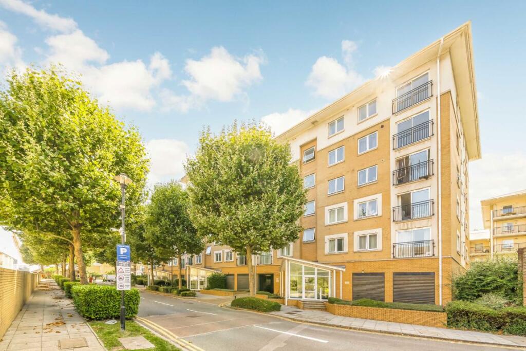 Main image of property: Newport Avenue, Canary Wharf