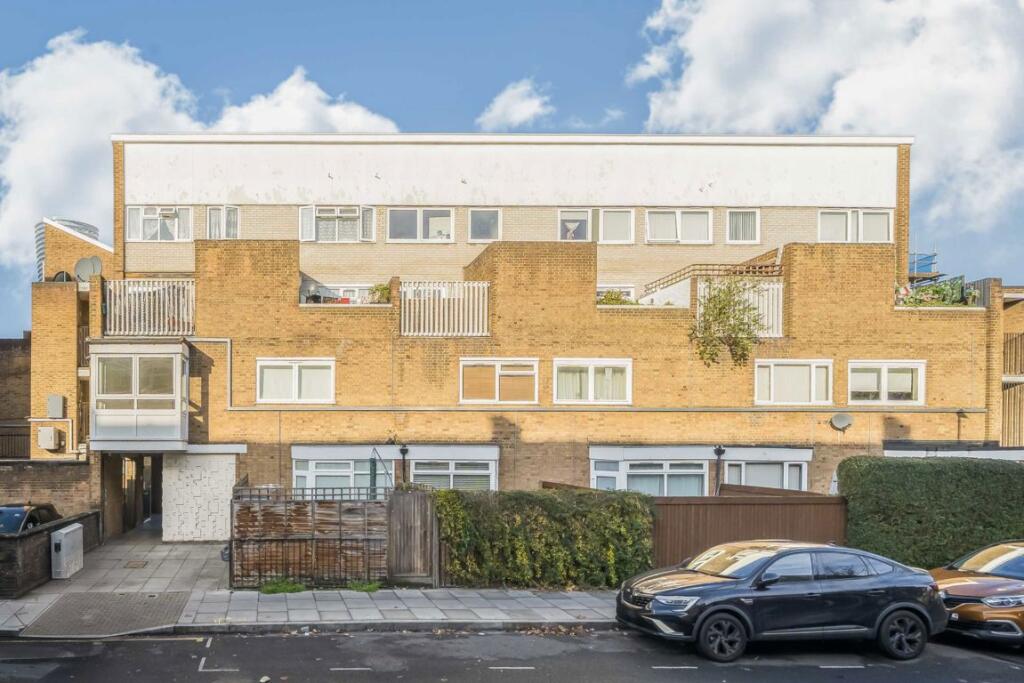 Main image of property: Marshfield Street, Canary Wharf