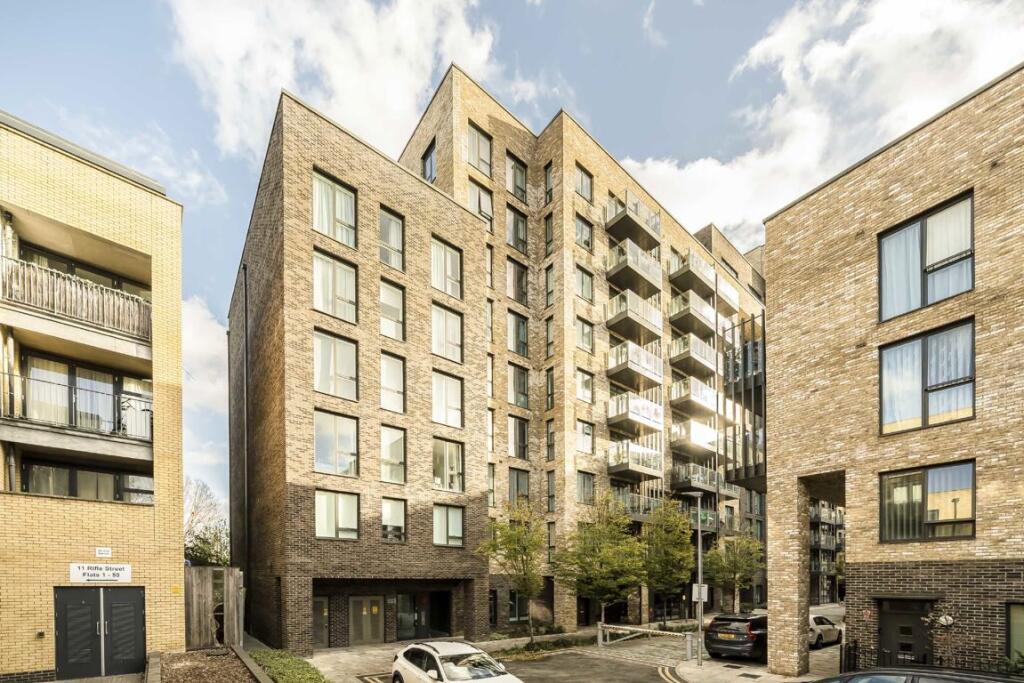 Main image of property: Madeira Street, Canary Wharf