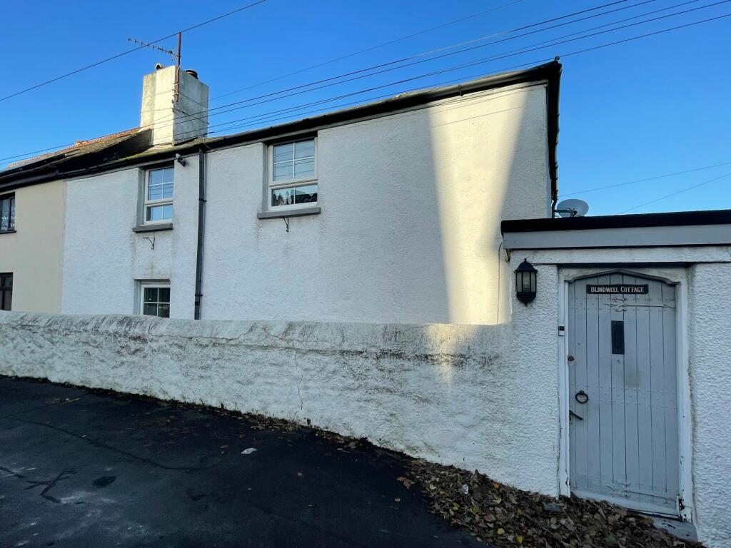 3 bedroom cottage for sale in Vicarage Hill, Kingsteignton, TQ12