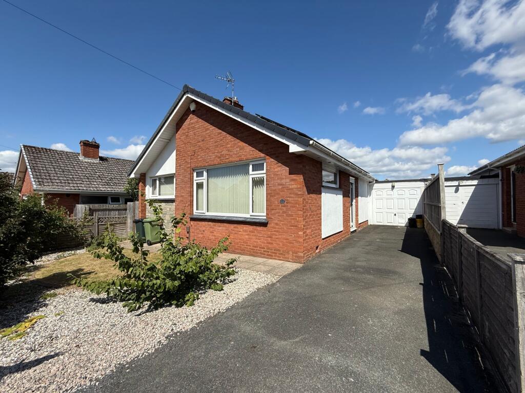 Main image of property: Meadow Close, Kingskerswell, TQ12