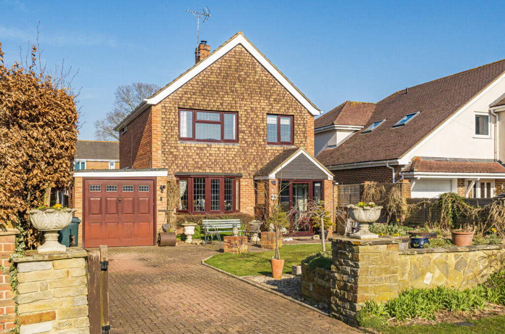 Main image of property: Woods Road, Caversham, Reading