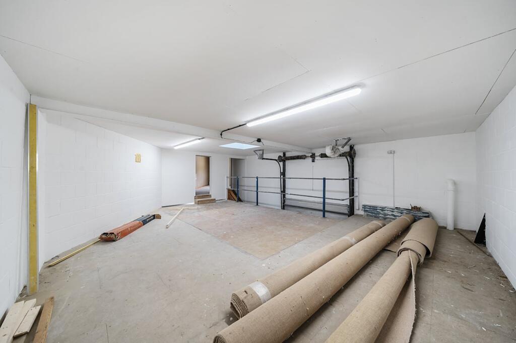 Main image of property: 56 Bridge Street, Pinner, HA5 3JF