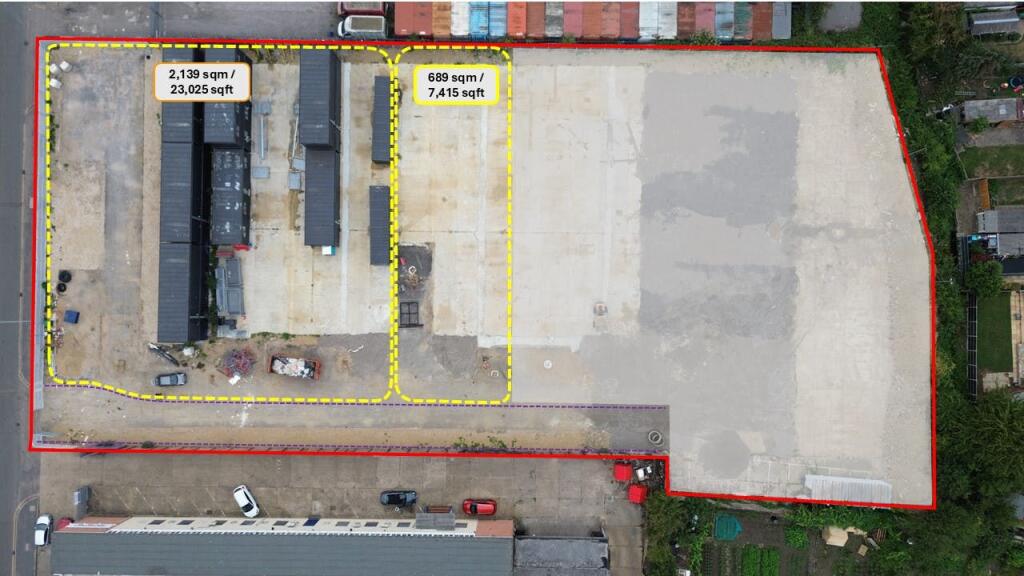 Delamare Road Cheshunt Details Photo 71025.jpg