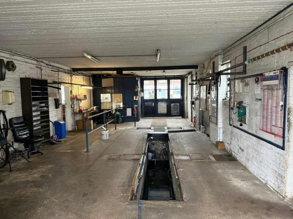 WhatsApp Image 2026-01-27 at 11.06.40 AM (3).jpeg