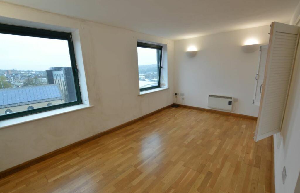 Additional property image - Apartment 54 Stone Gate House, Stone Street, Bradford, West Yorkshire, BD1 4QF