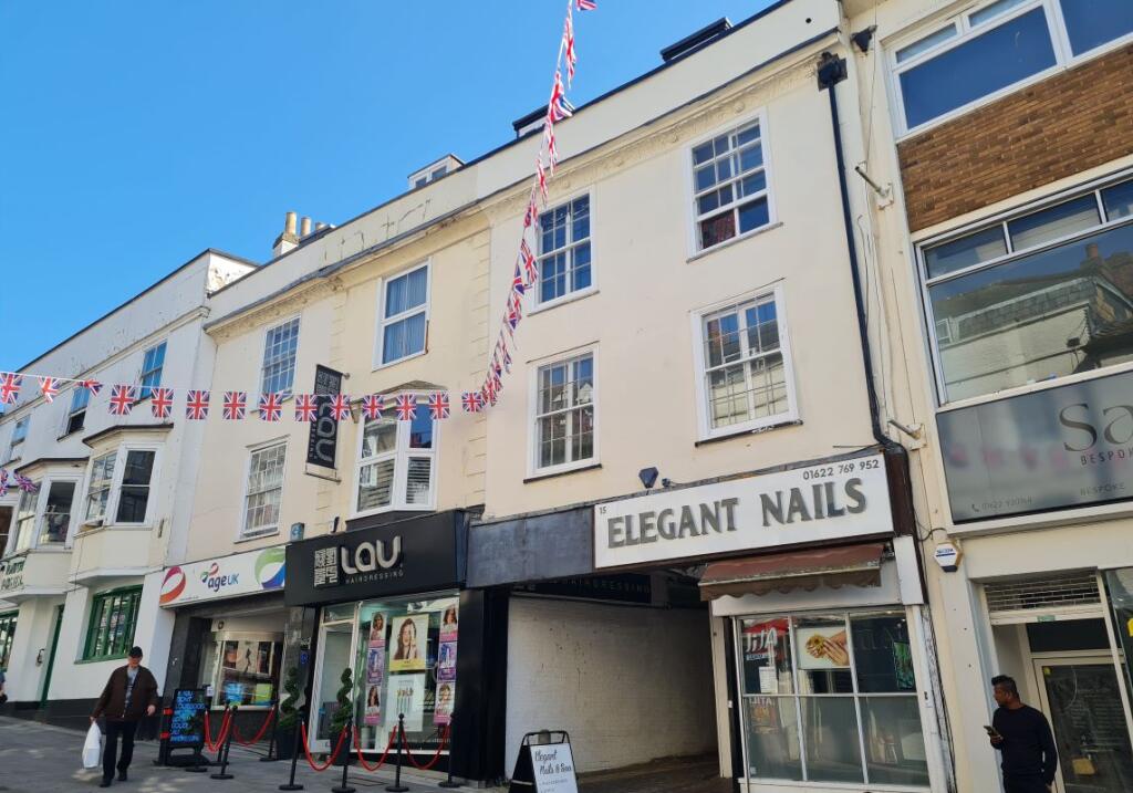 Main image of property: Flat 1, 15A Gabriels Hill, Maidstone, Kent, ME15 6HR