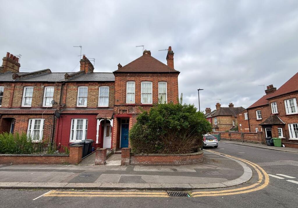 Main image of property: 46L Salisbury Road, Wood Green, London, N22 6NX