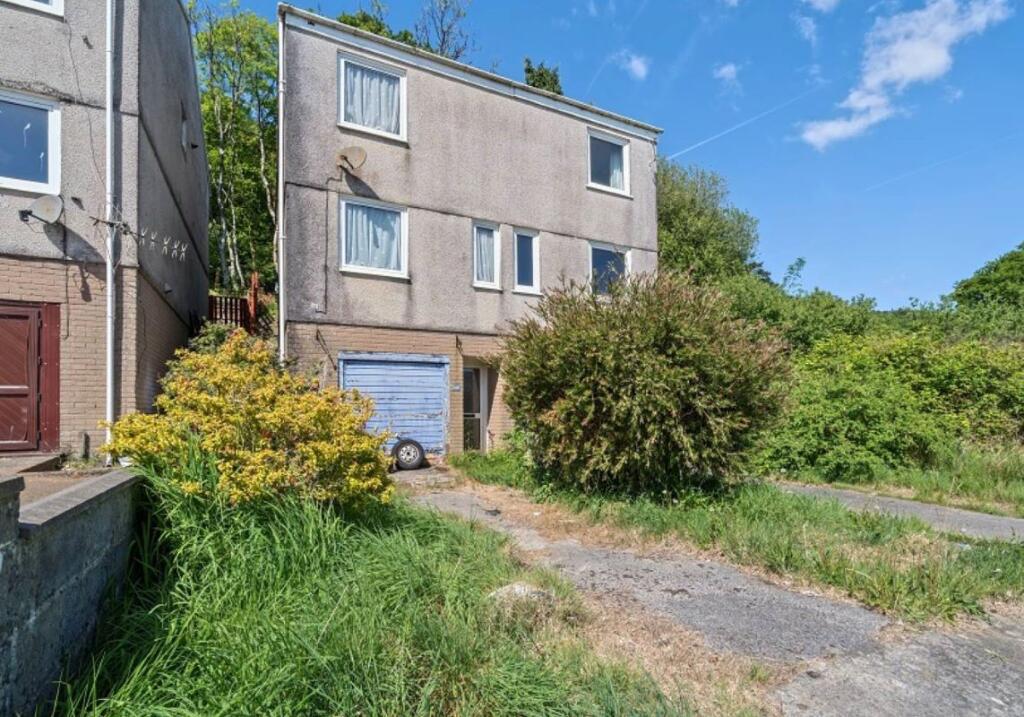 Main image of property: 151 Hillrise Park, Clydach, Swansea, West Glamorgan, SA6 5ED